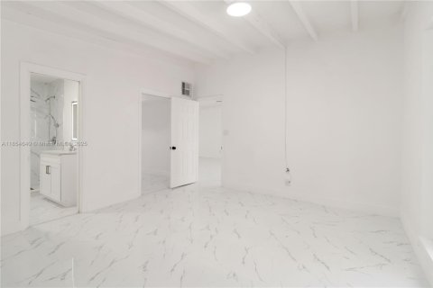 Casa en venta en Hollywood, Florida, 3 dormitorios № 1882268 - foto 23