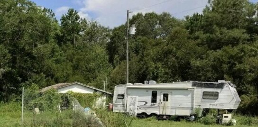 Land in Jacksonville, Florida № 765670