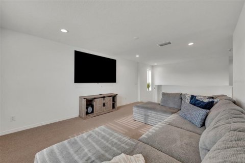 House in Groveland, Florida 4 bedrooms, 237.37 sq.m. № 1591194 - photo 24