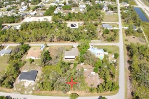 Land in Port Charlotte, Florida № 2159051