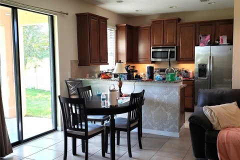 Casa en alquiler en Ocoee, Florida, 3 dormitorios, 196.49 m2 № 1906201 - foto 2