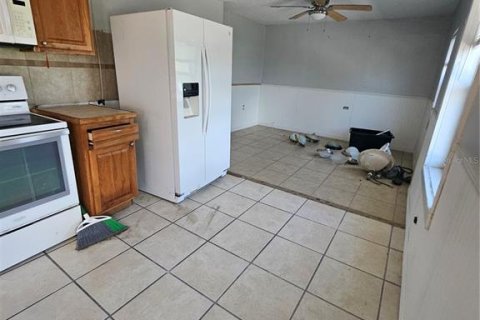 House in Saint Pete Beach, Florida 3 bedrooms, 80.27 sq.m. № 1903207 - photo 12