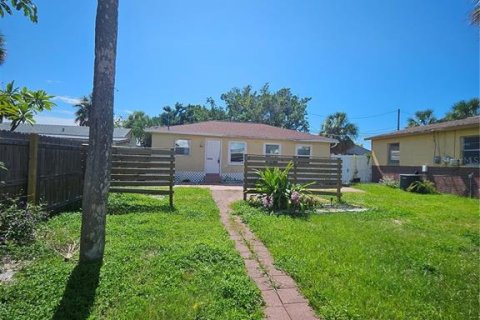 Villa ou maison à vendre à Saint Pete Beach, Floride: 3 chambres, 80.27 m2 № 1903207 - photo 1