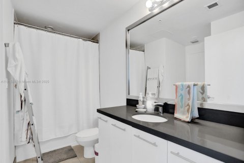 Appartement à louer à Miami, Floride: 2 chambres, 100.24 m2 № 1956598 - photo 25