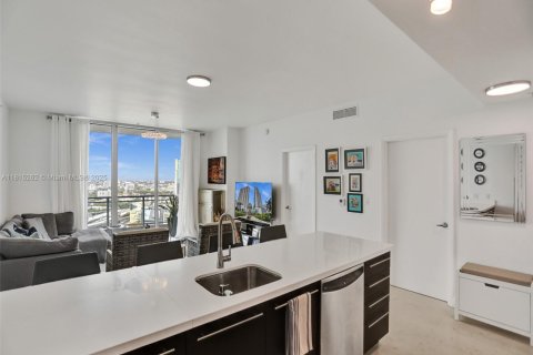 Appartement à louer à Miami, Floride: 2 chambres, 100.24 m2 № 1956598 - photo 9