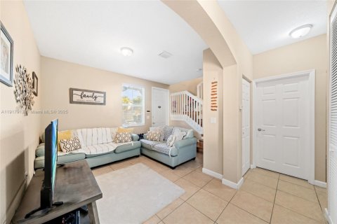 Condominio en venta en Homestead, Florida, 3 dormitorios, 126.81 m2 № 1975679 - foto 3