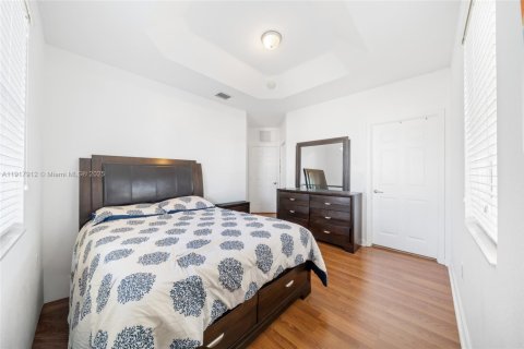 Condominio en venta en Homestead, Florida, 3 dormitorios, 126.81 m2 № 1975679 - foto 19