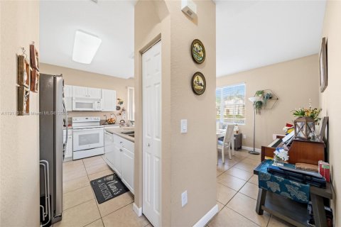 Condominio en venta en Homestead, Florida, 3 dormitorios, 126.81 m2 № 1975679 - foto 5