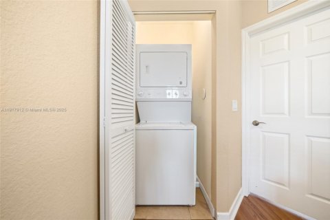 Condominio en venta en Homestead, Florida, 3 dormitorios, 126.81 m2 № 1975679 - foto 21