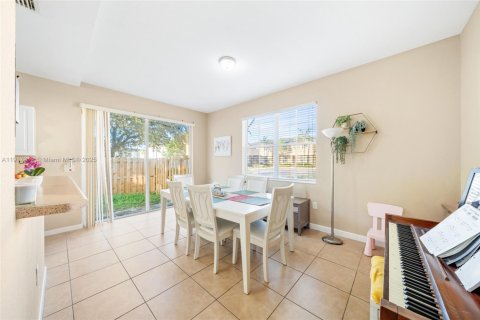 Condominio en venta en Homestead, Florida, 3 dormitorios, 126.81 m2 № 1975679 - foto 6