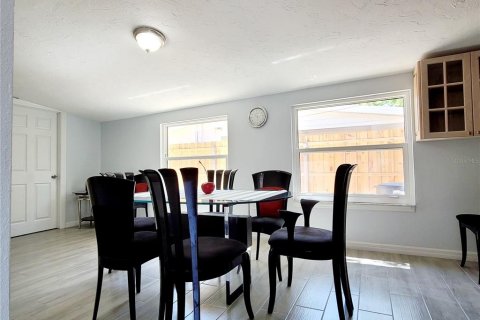 Villa ou maison à louer à Sarasota, Floride: 3 chambres, 138.42 m2 № 1803854 - photo 28
