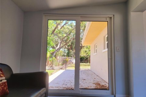 Villa ou maison à louer à Sarasota, Floride: 3 chambres, 138.42 m2 № 1803854 - photo 15
