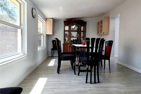 Villa ou maison à louer à Sarasota, Floride: 3 chambres, 138.42 m2 № 1803854 - photo 23