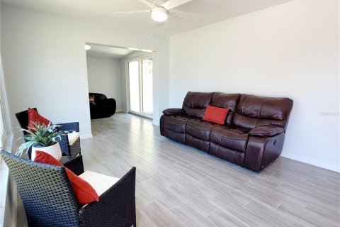 Villa ou maison à louer à Sarasota, Floride: 3 chambres, 138.42 m2 № 1803854 - photo 29