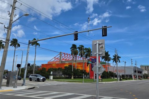 Commercial property in Dania Beach, Florida № 1862215 - photo 29