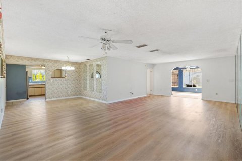 House in Summerfield, Florida 3 bedrooms, 160.35 sq.m. № 1719611 - photo 5