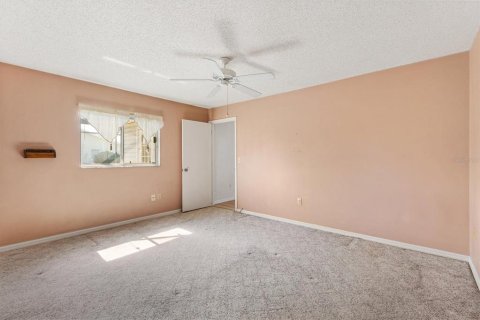 House in Summerfield, Florida 3 bedrooms, 160.35 sq.m. № 1719611 - photo 15