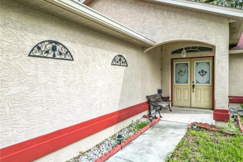 Casa en venta en Ocala, Florida, 3 dormitorios, 164.44 m2 № 1900431 - foto 2