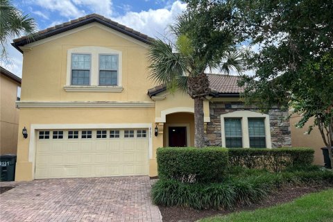 Villa ou maison à vendre à Kissimmee, Floride: 8 chambres, 375.42 m2 № 1214499 - photo 1
