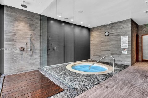 Снять в аренду кондоминиум в Майами, Флорида 1 спальня, 68.56м2, № 2060930 - фото 29