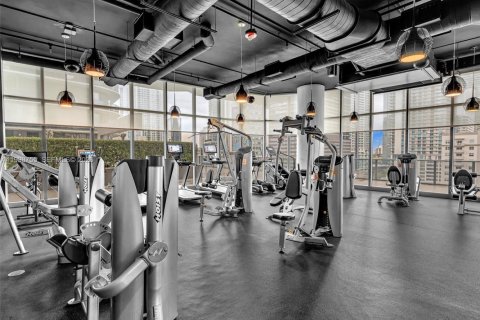 Снять в аренду кондоминиум в Майами, Флорида 1 спальня, 68.56м2, № 2060930 - фото 30