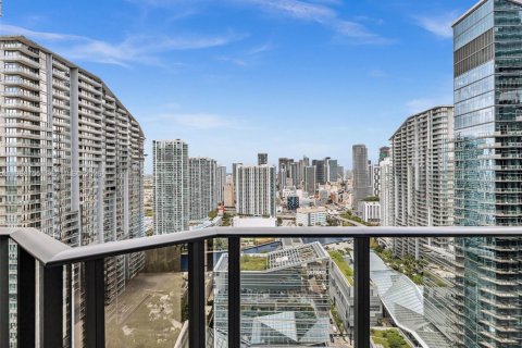 Снять в аренду кондоминиум в Майами, Флорида 1 спальня, 68.56м2, № 2060930 - фото 10