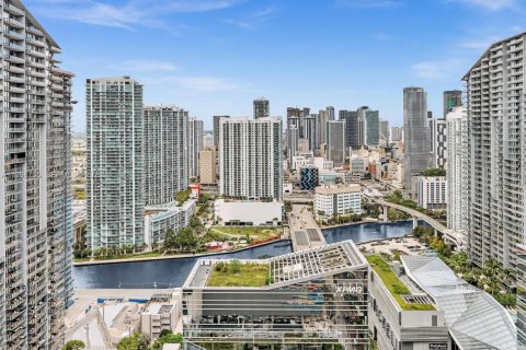 Снять в аренду кондоминиум в Майами, Флорида 1 спальня, 68.56м2, № 2060930 - фото 11