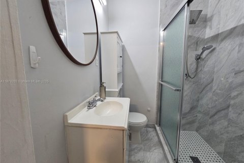 Villa ou maison à louer à Miami, Floride: 1 chambre, 55.74 m2 № 1945647 - photo 21