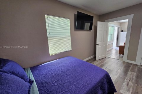 Villa ou maison à louer à Miami, Floride: 1 chambre, 55.74 m2 № 1945647 - photo 14