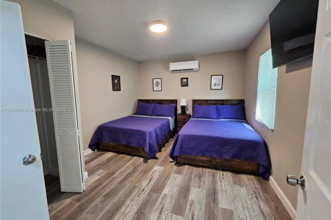 Villa ou maison à louer à Miami, Floride: 1 chambre, 55.74 m2 № 1945647 - photo 11