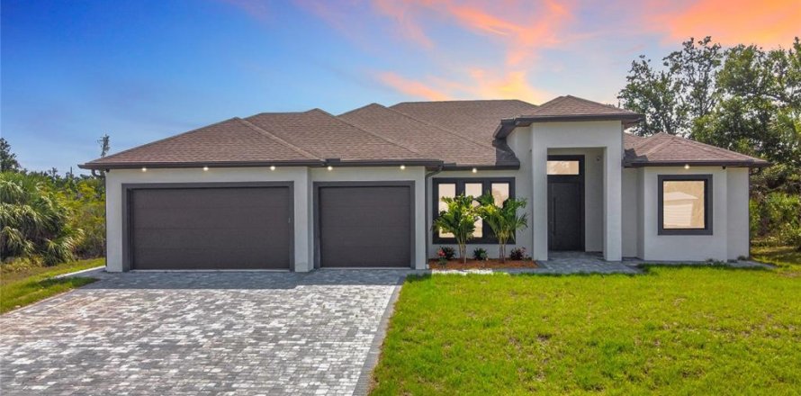 House in Englewood, Florida 3 bedrooms, 199.74 sq.m. № 1680171