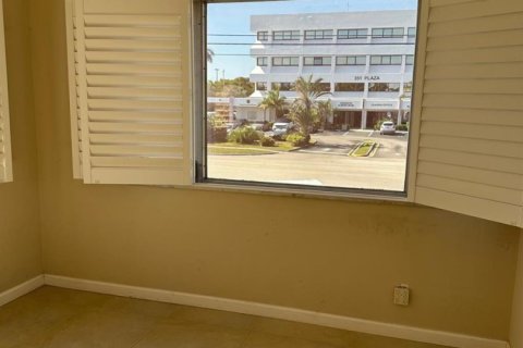 Copropriété à vendre à Pompano Beach, Floride: 2 chambres, 78.04 m2 № 2084537 - photo 13