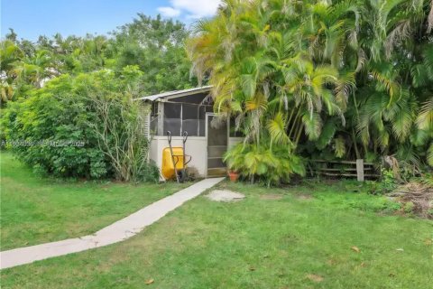 Купить виллу или дом в Майами, Флорида 4 спальни, 329.62м2, № 2154144 - фото 19