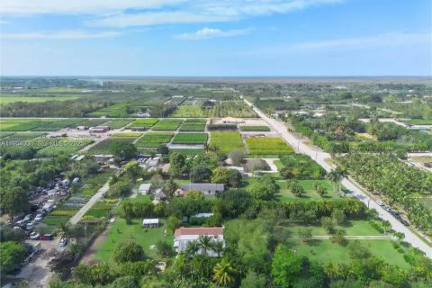 Купить виллу или дом в Майами, Флорида 4 спальни, 329.62м2, № 2154144 - фото 9