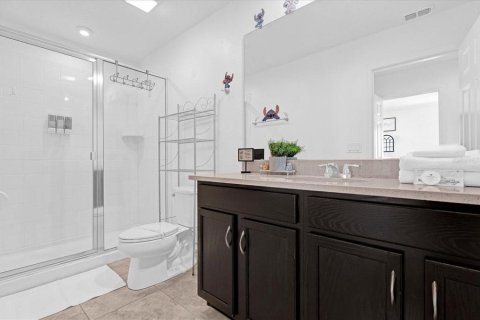 Adosado en venta en Kissimmee, Florida, 5 dormitorios, 213.12 m2 № 1904559 - foto 19