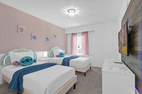 Adosado en venta en Kissimmee, Florida, 5 dormitorios, 213.12 m2 № 1904559 - foto 17