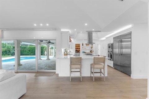 Купить виллу или дом в Хомстед, Флорида 4 спальни, 255.57м2, № 2035015 - фото 12