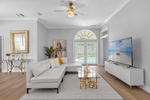 House in Winter Park, Florida 6 bedrooms, 330.17 sq.m. № 1252898 - photo 8