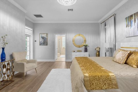 House in Winter Park, Florida 6 bedrooms, 330.17 sq.m. № 1252898 - photo 24