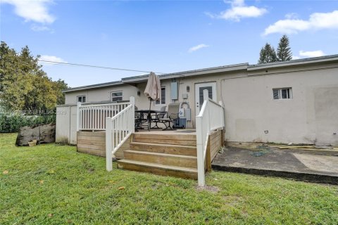 Casa en venta en Miami, Florida, 3 dormitorios, 119.66 m2 № 2056174 - foto 14