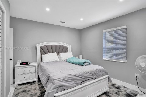 Casa en venta en Miami, Florida, 3 dormitorios, 119.66 m2 № 2056174 - foto 6