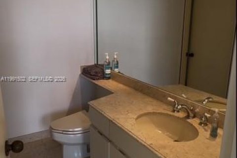 Copropriété à vendre à Miami, Floride: 2 chambres, 152.17 m2 № 2052248 - photo 9