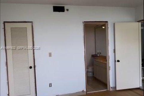 Copropriété à vendre à Miami, Floride: 2 chambres, 152.17 m2 № 2052248 - photo 7