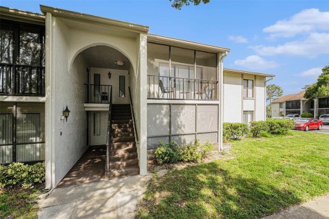 Condo in Palm Harbor, Florida, 2 bedrooms  № 1835008 - photo 4