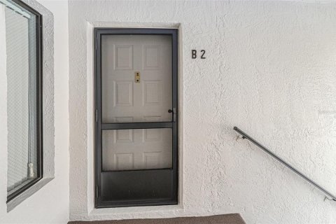 Condo in Palm Harbor, Florida, 2 bedrooms  № 1835008 - photo 5