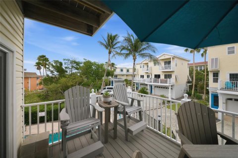 Adosado en venta en Bradenton Beach, Florida, 3 dormitorios, 141.58 m2 № 2100338 - foto 23