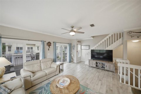 Adosado en venta en Bradenton Beach, Florida, 3 dormitorios, 141.58 m2 № 2100338 - foto 14