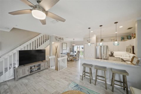 Adosado en venta en Bradenton Beach, Florida, 3 dormitorios, 141.58 m2 № 2100338 - foto 13