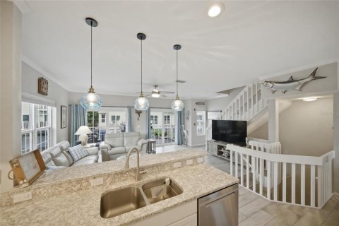 Adosado en venta en Bradenton Beach, Florida, 3 dormitorios, 141.58 m2 № 2100338 - foto 17