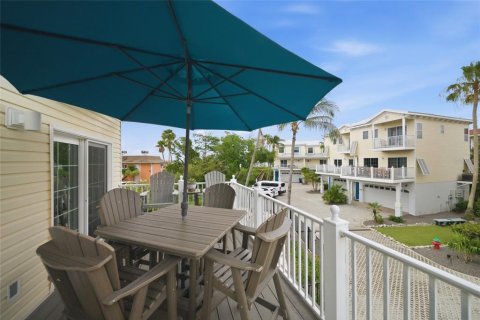 Adosado en venta en Bradenton Beach, Florida, 3 dormitorios, 141.58 m2 № 2100338 - foto 22